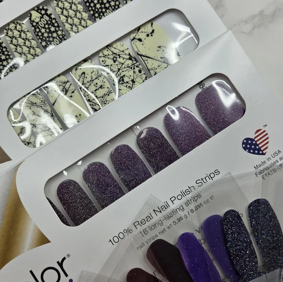 Color Street Nail Polish Strips Set - Picture 3 of 6
